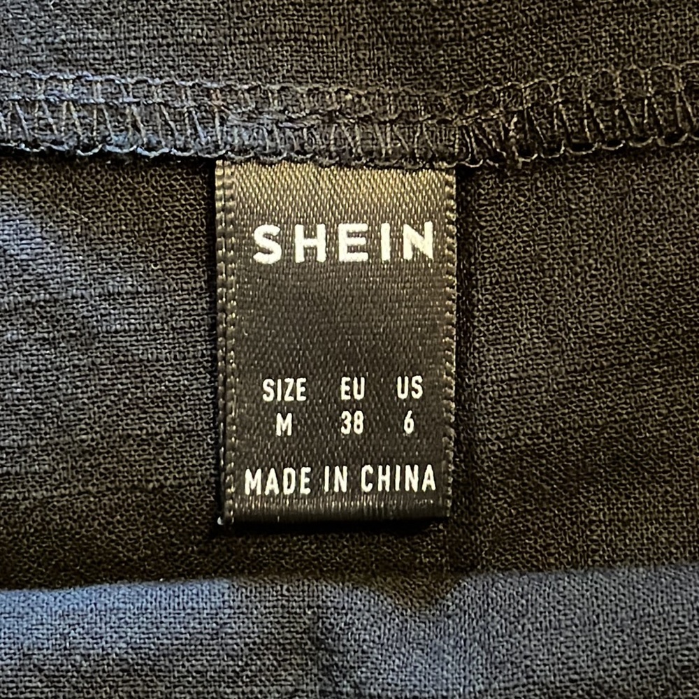SHEIN Ruffle Bottom Faux Wrap Skirt - Picture 3 of 5